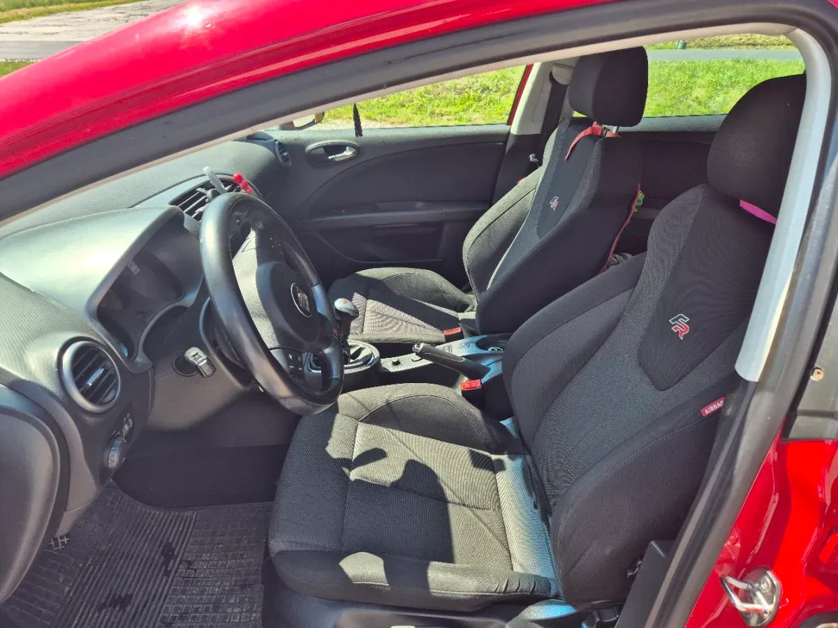 Seat Leon 2008 photo 3