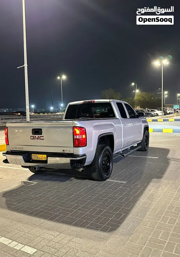 GMC Sierra 2014 photo 2