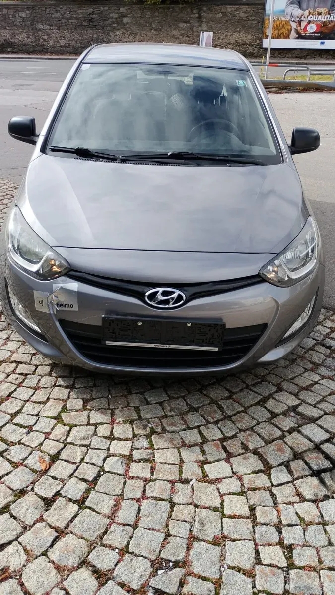Hyundai I20