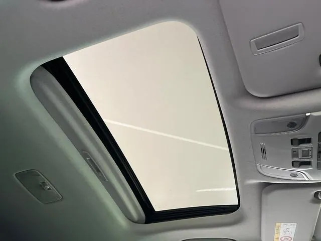 Toyota Prius 2021 photo 4
