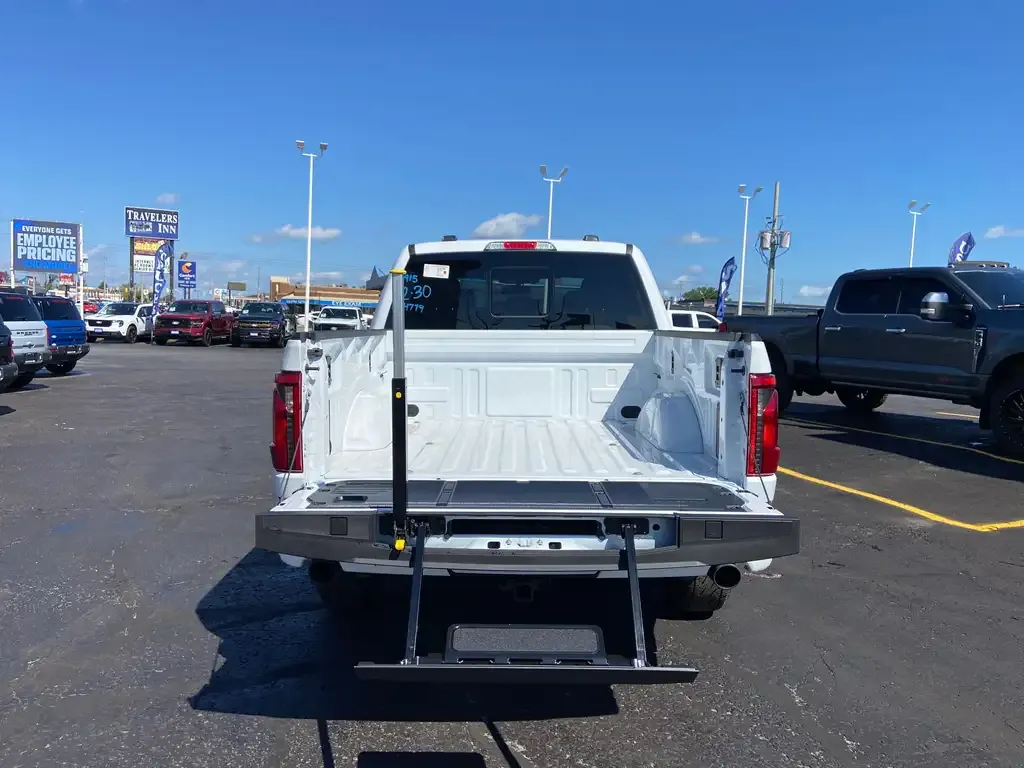 Ford F-150 2026 photo 5