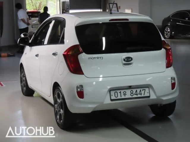 Kia Morning 2014 photo 4