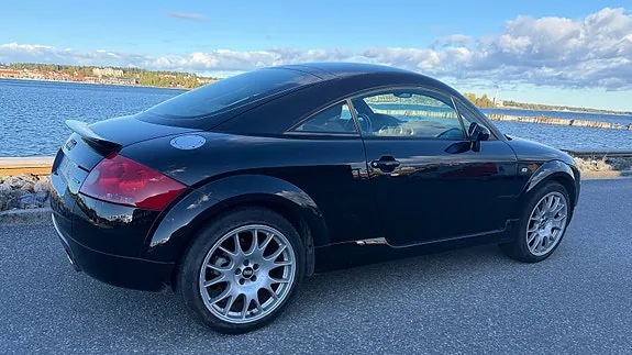 Audi Tt 2000 photo 2