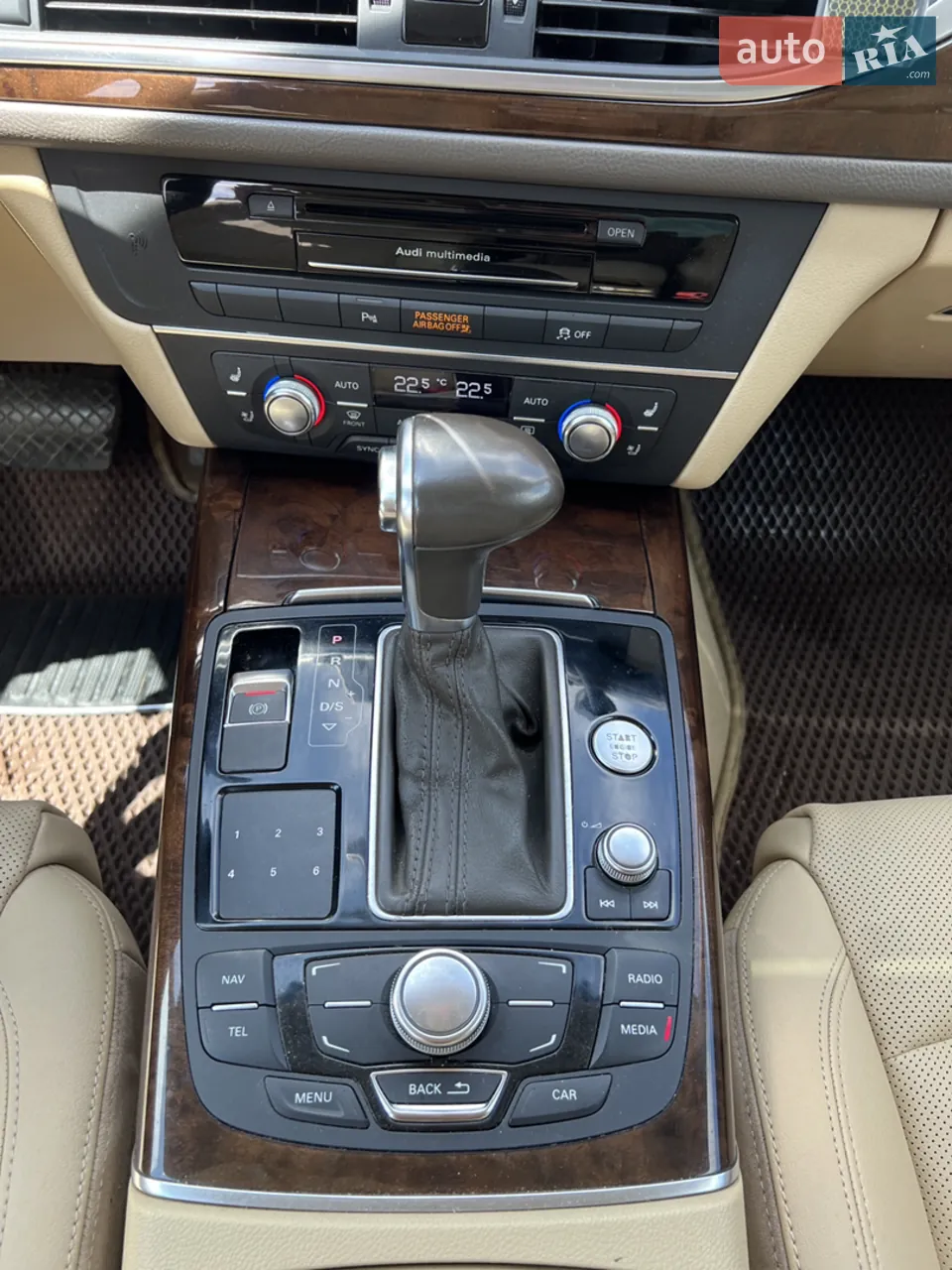 Audi A6 2012 photo 3