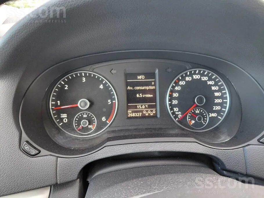 Seat Alhambra 2015 photo 3
