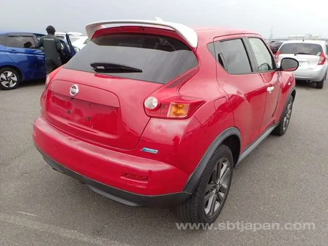 Nissan Juke 2013 photo 4