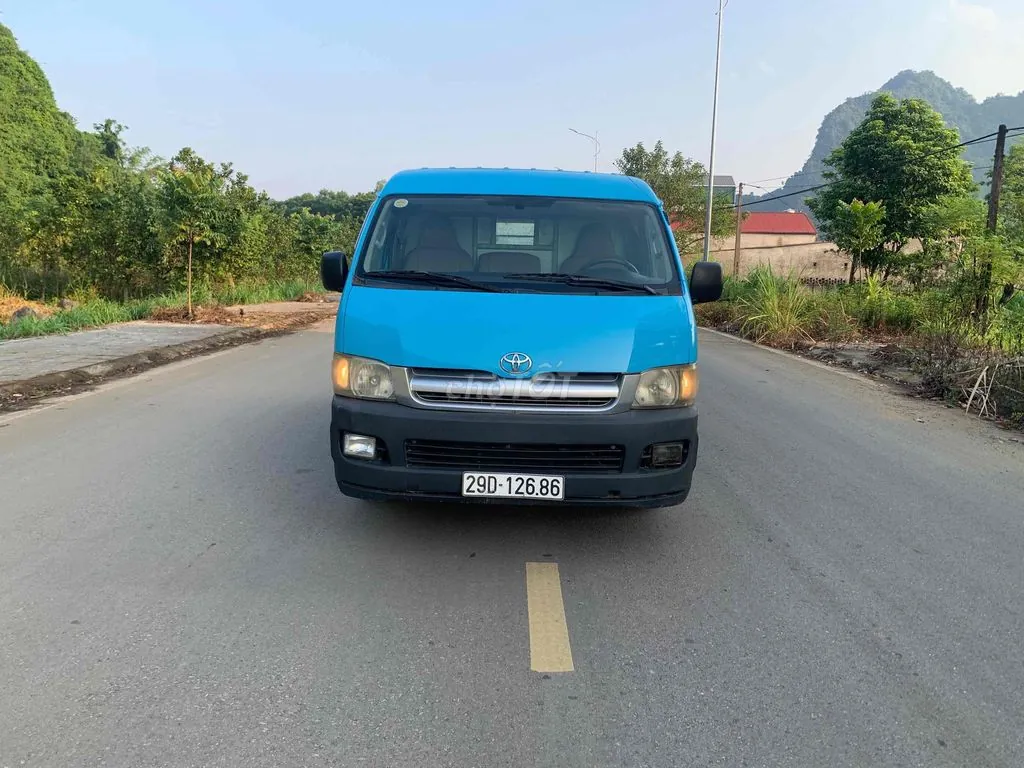 Toyota Hiace