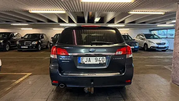 Subaru Legacy 2010 photo 4
