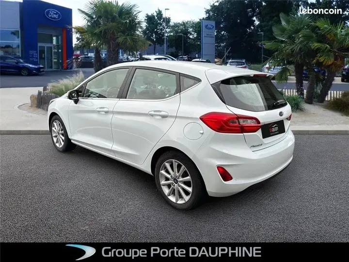 Ford Fiesta 2019 photo 2