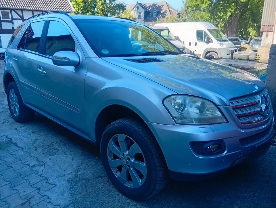 Mercedes-Benz Ml 320