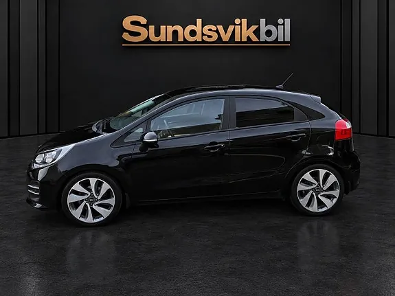 Kia Rio 2015 photo 3