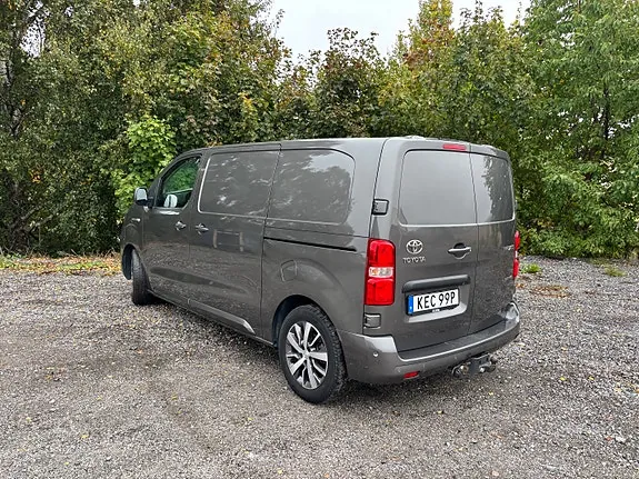 Toyota Proace 2022 photo 2