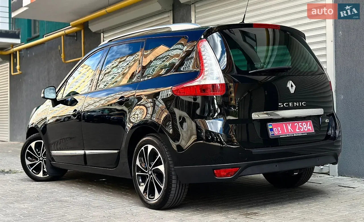 Renault Grand Scenic 2015 photo 5