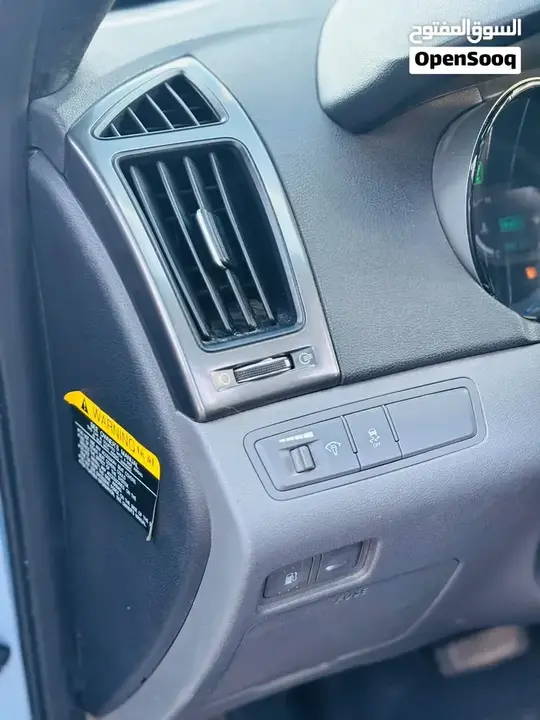 Hyundai Sonata 2012 photo 4