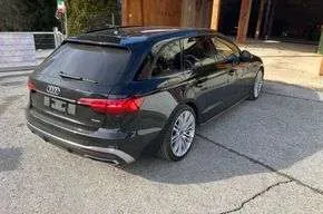 Audi A4 2022 photo 2