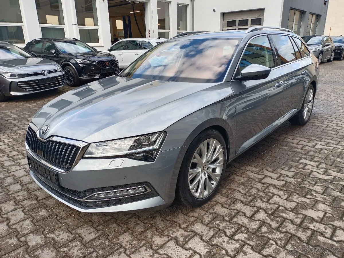 Skoda Superb 2020 photo 2