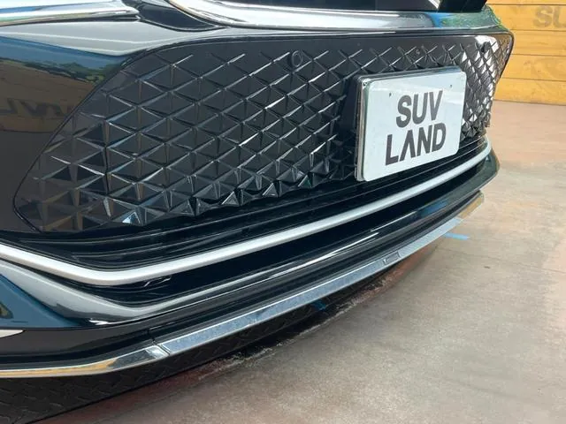 Toyota Crown Crossover 2023 photo 3