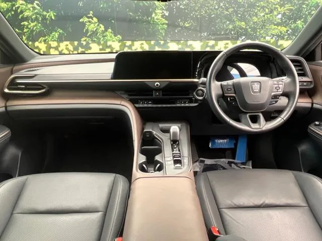 Toyota Crown Crossover 2023 photo 2