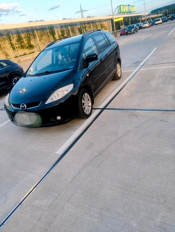 Mazda Mazda 5