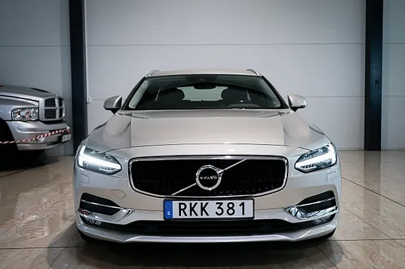 Volvo V90 2018 photo 2
