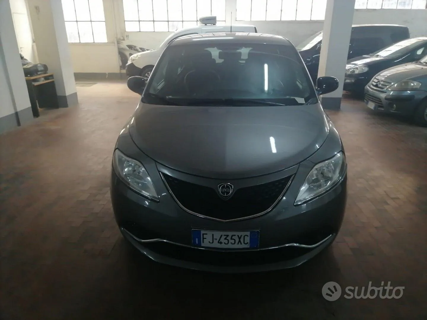 Lancia Ypsilon
