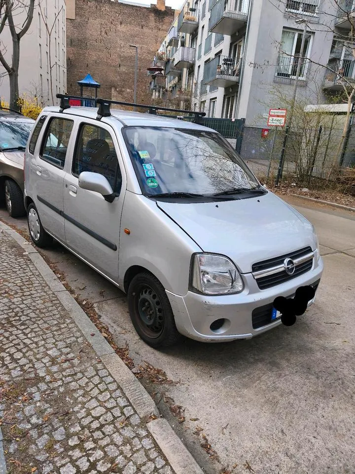 Opel Agila
