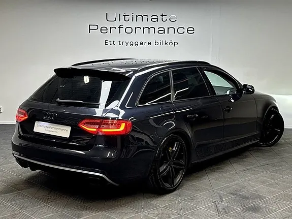 Audi A4 2014 photo 2