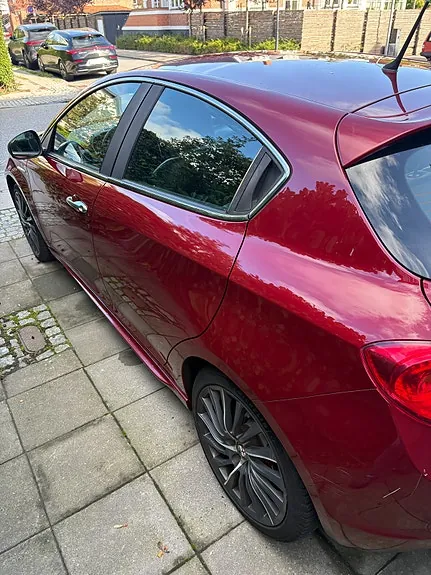 Alfa Romeo Giulietta 2010 photo 5