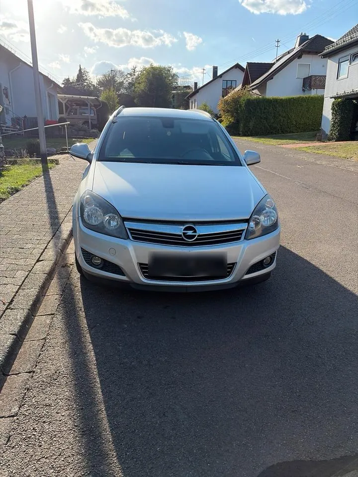Opel Astra H Caravan