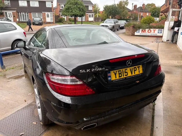 Mercedes-Benz Slk 2015 photo 5