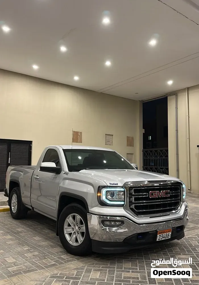 GMC Sierra
