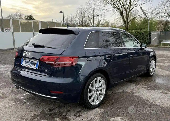 Audi A3 2016 photo 3