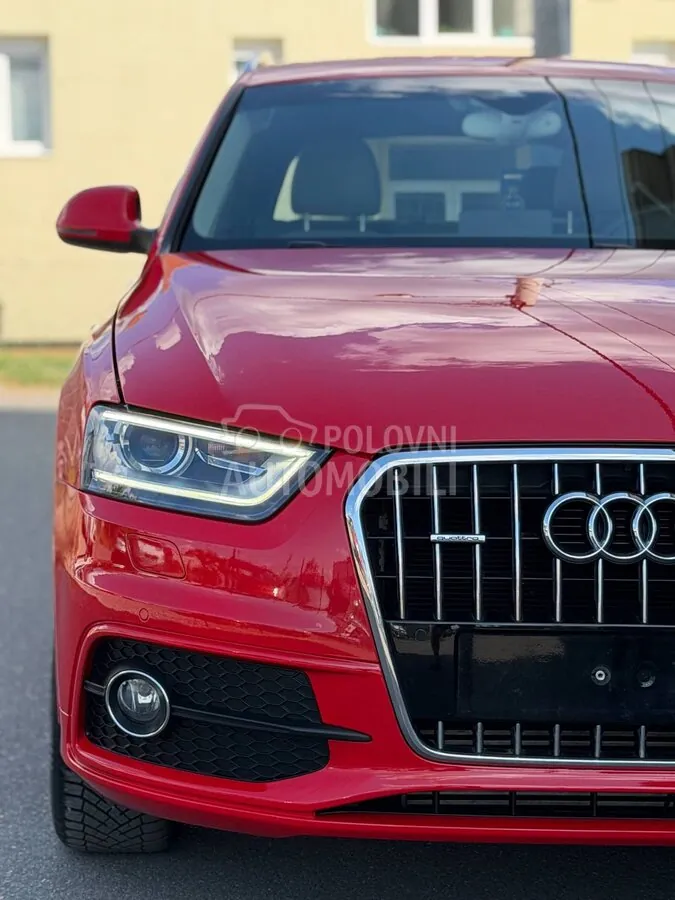 Audi Q3 2013 photo 2