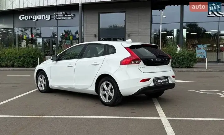 Volvo V40 2013 photo 5
