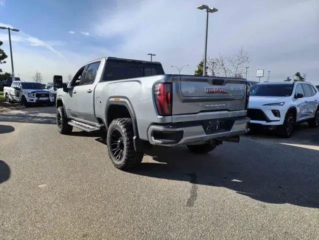 GMC Sierra 3500Hd 2024 photo 5