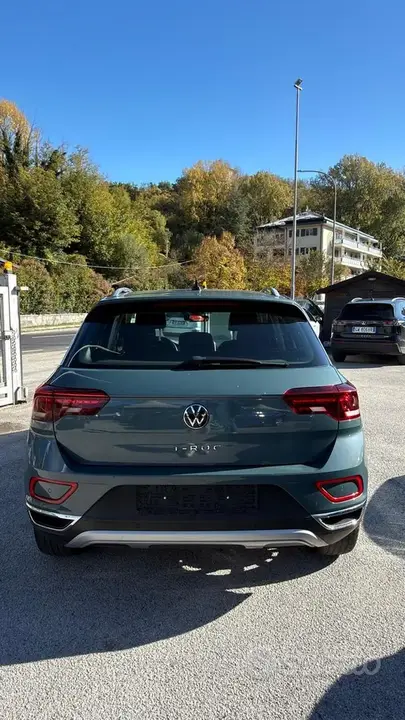 Volkswagen T-Roc 2022 photo 3