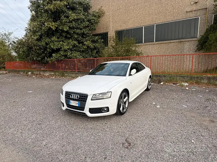 Audi A5 2011 photo 4