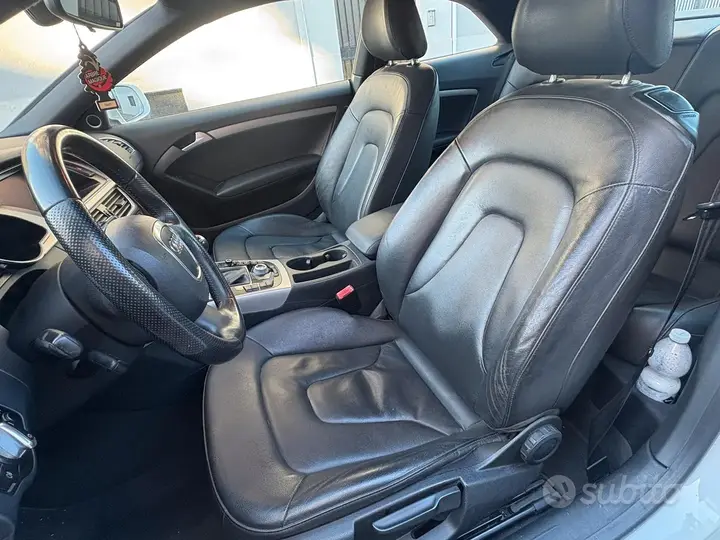 Audi A5 2011 photo 3