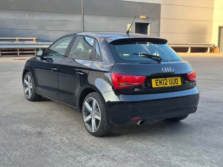 Audi A1 2012 photo 5