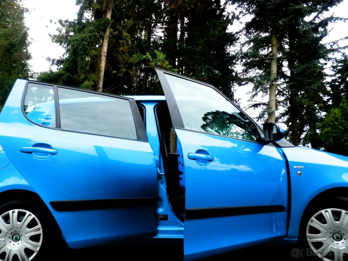 Skoda Fabia 2014 photo 5