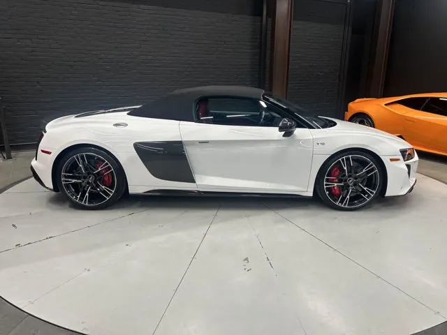 Audi R8 Spyder 2021 photo 5