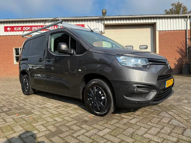 Toyota Proace City