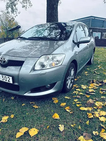 Toyota Auris 2008 photo 2