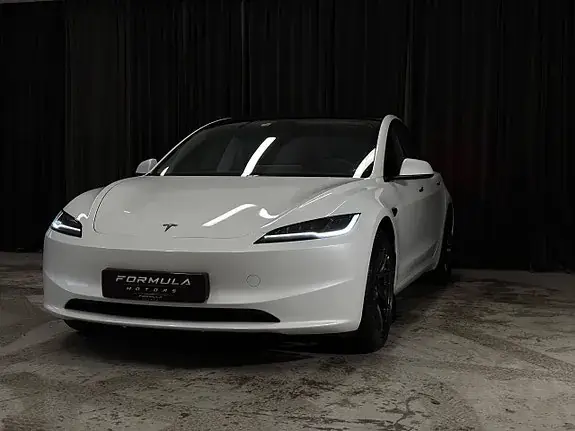Tesla Model 3 2025 photo 3