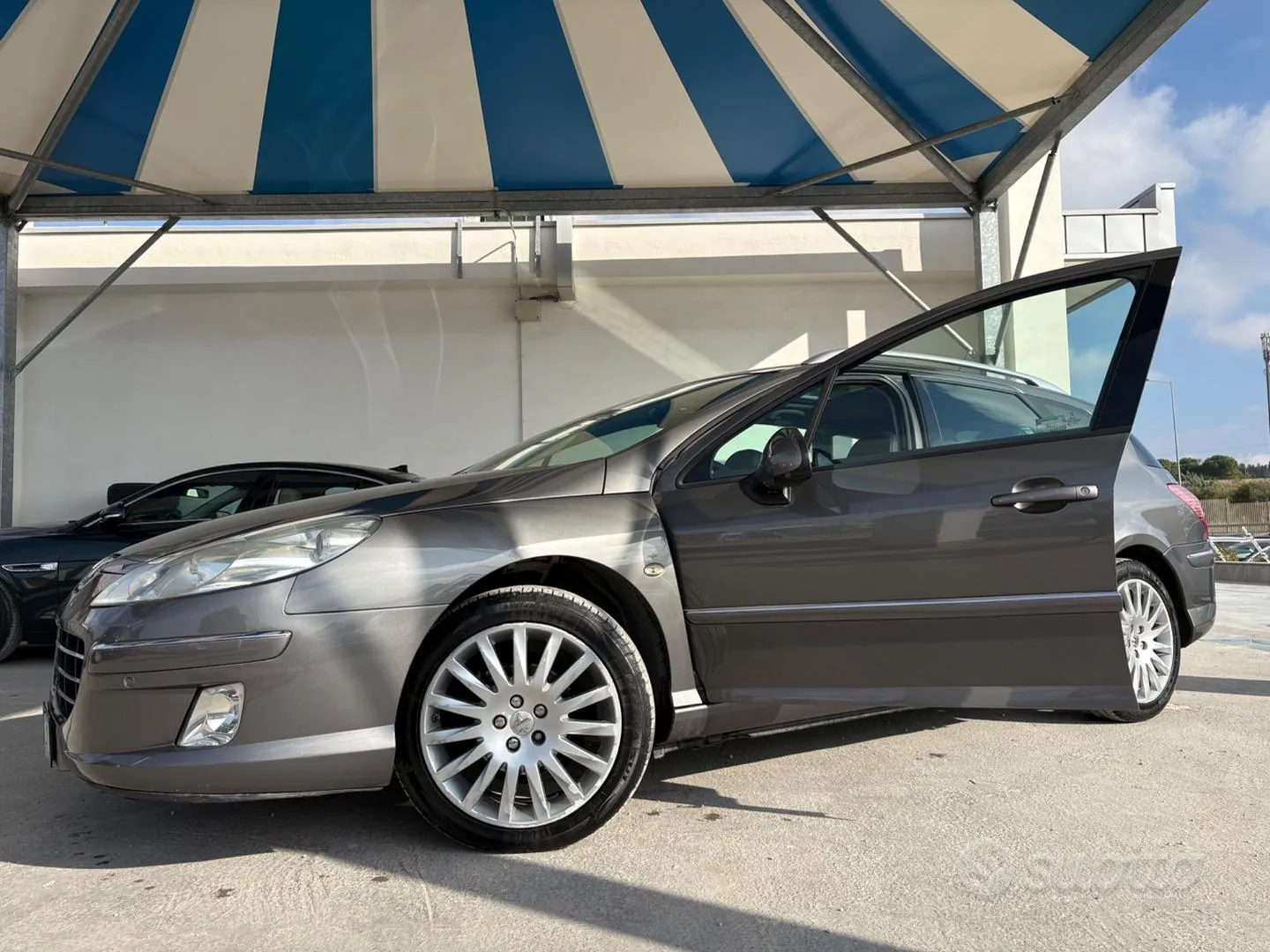 Peugeot 407