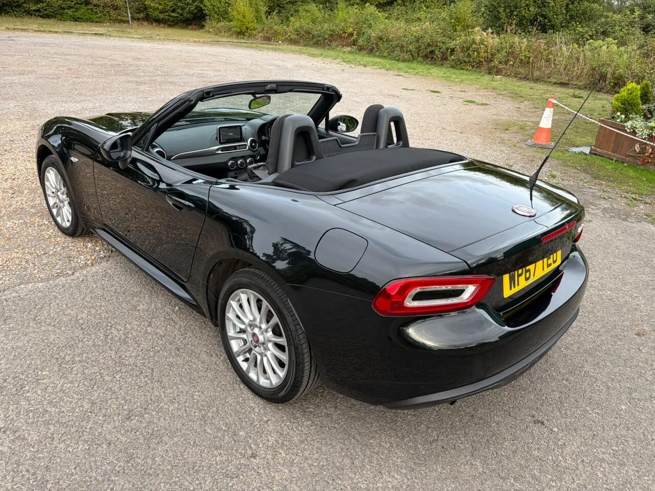 Fiat 124 Spider 2017 photo 5