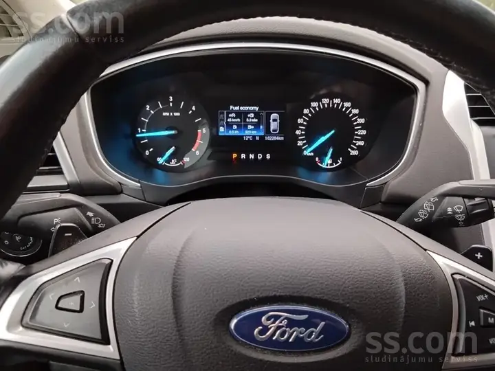 Ford Mondeo 2017 photo 2