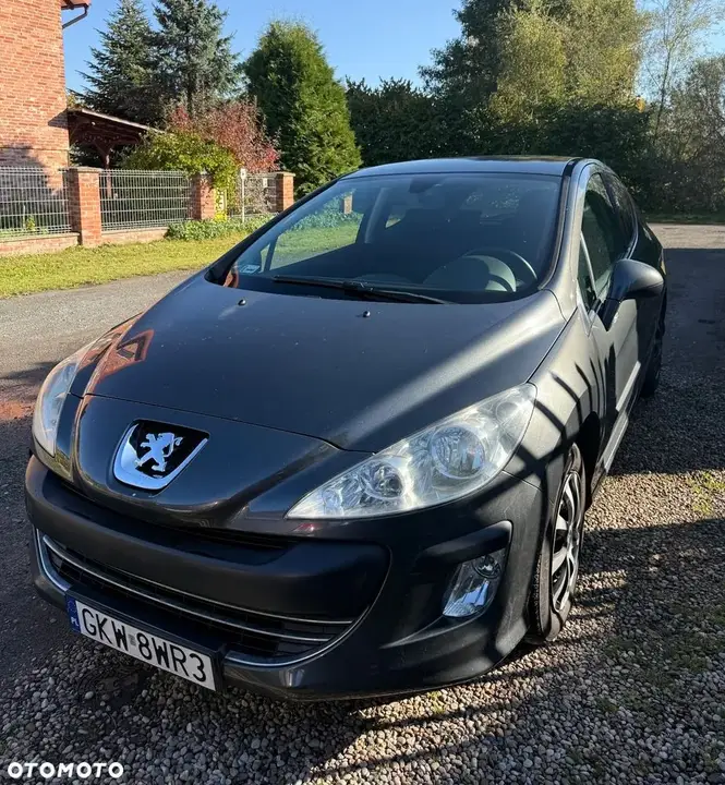 Peugeot 308 2008 photo 2