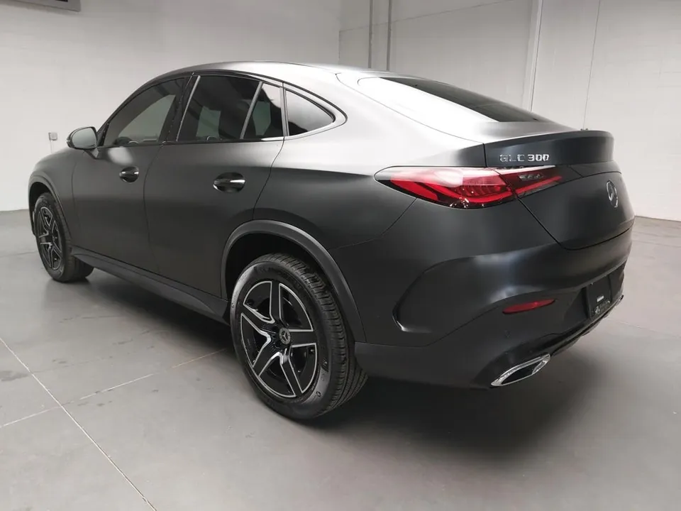 Mercedes-Benz Glc 300 2027 photo 3