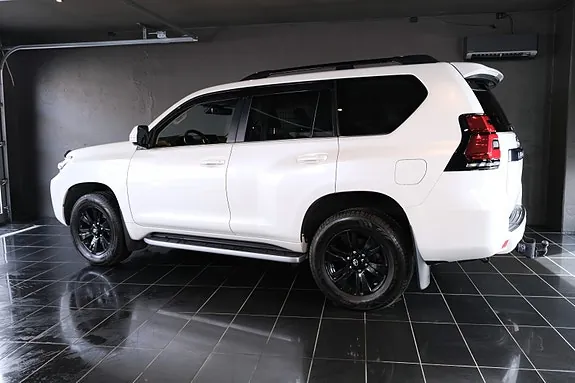 Toyota Land Cruiser 2019 photo 3